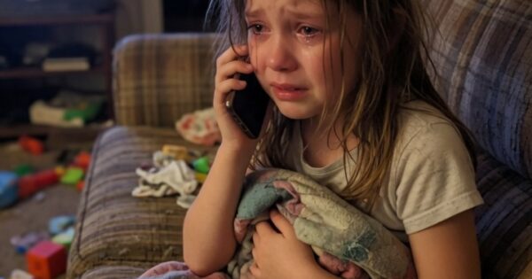 Little Girl 911 Call Reveals a Secret Nobody Expected