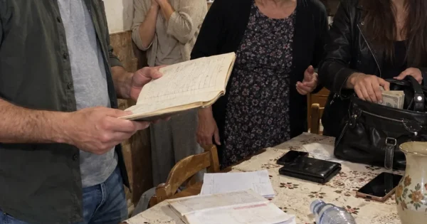 The Day Andrea Came Home to a Family in Crisis — An Inspiring Family